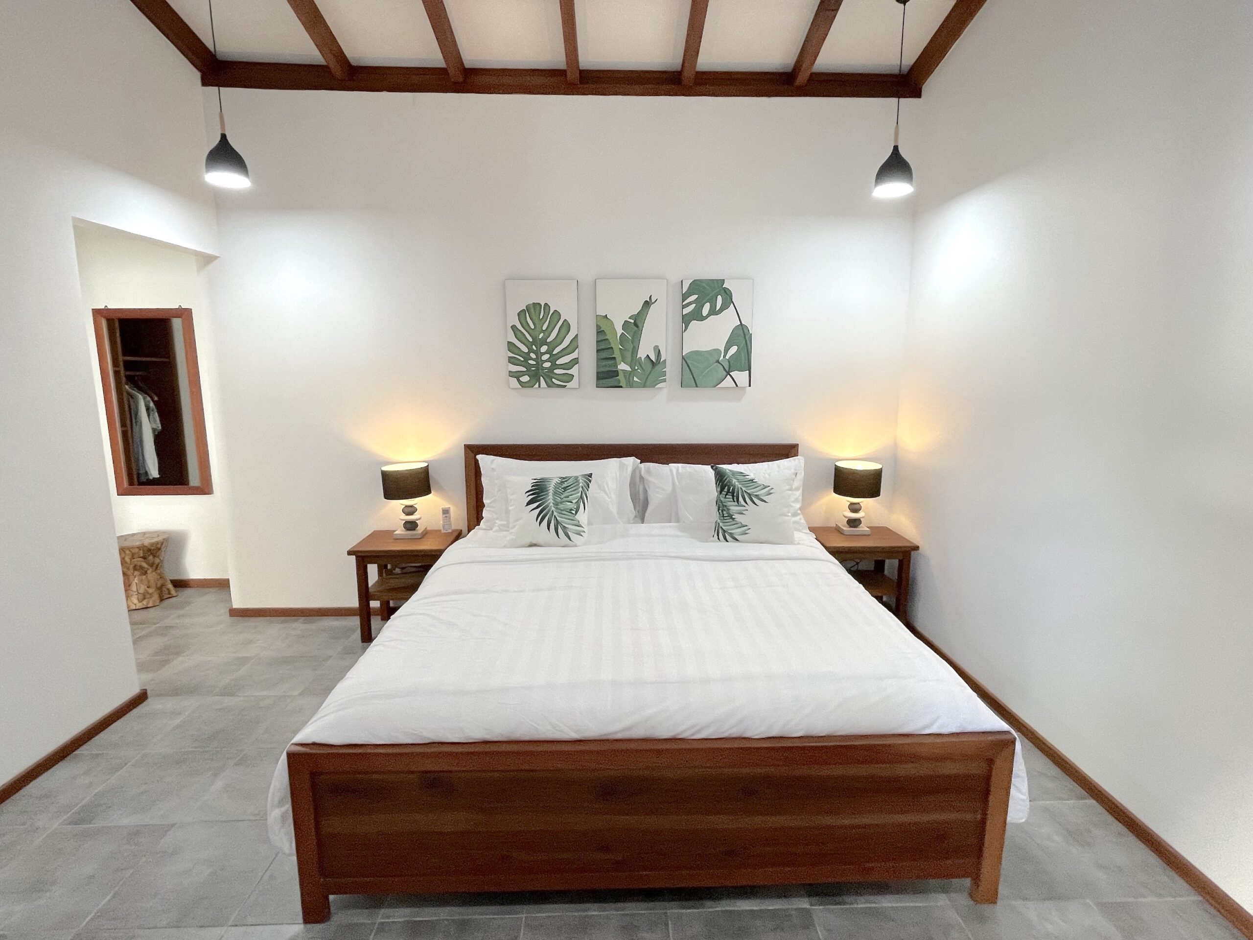 Deluxe room with king size bed Nalu House on Gili Trawangan 